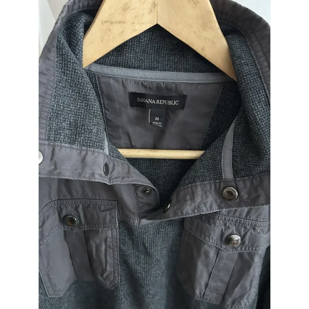 Banana Republic Snap Neck Pullover Sweater Gray Preppy Minimalist